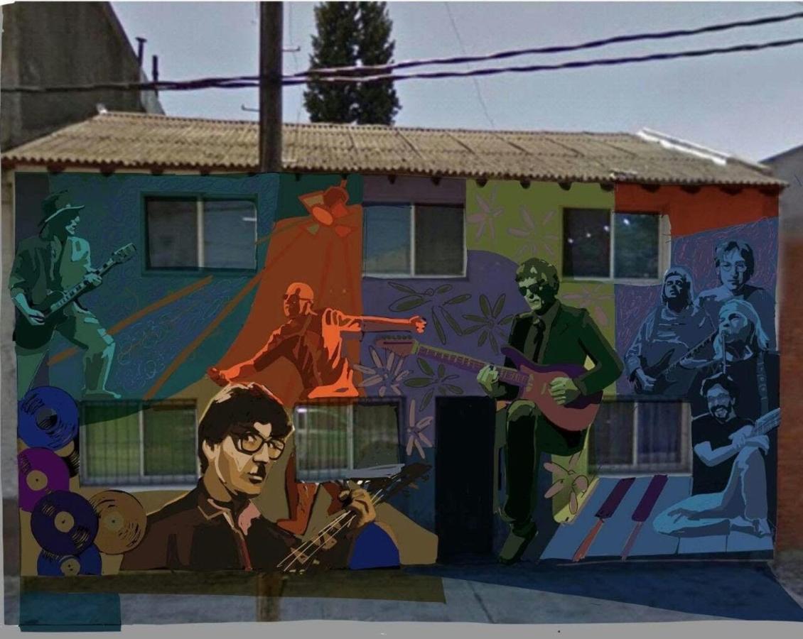 La Casa De Los Murales أفيلانيدا المظهر الخارجي الصورة